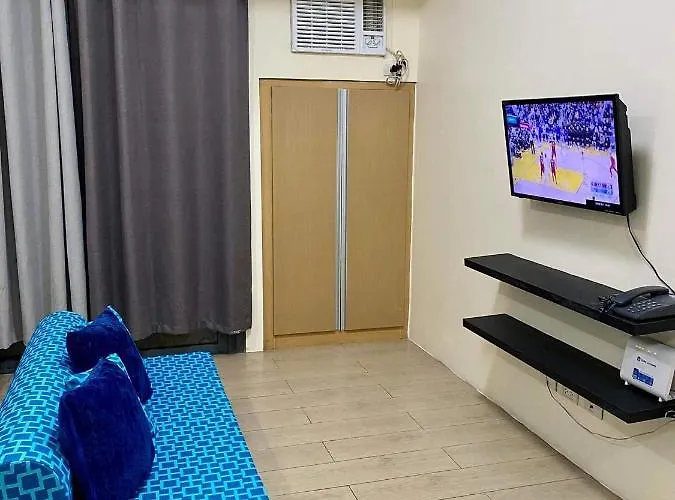 Cozy Hideaway At 81 Newport Blvd Walk To Naia T3 Casinos And Mall Own Parking Pool Gym Balcony And Kitchen 公寓式飯店 马尼拉